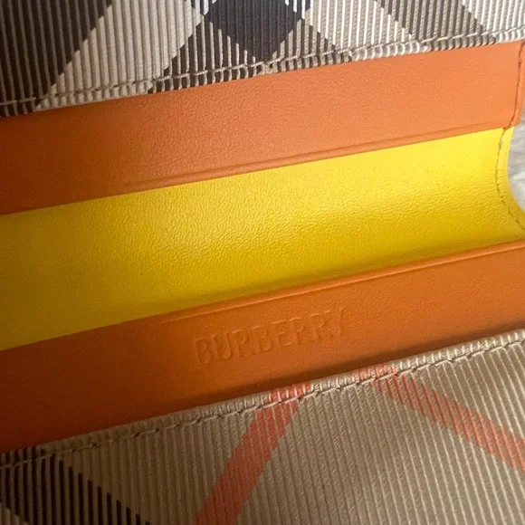 Burberry Yellow Lanyard Duck Check Card Case NWOT!! - Picture 5 of 6